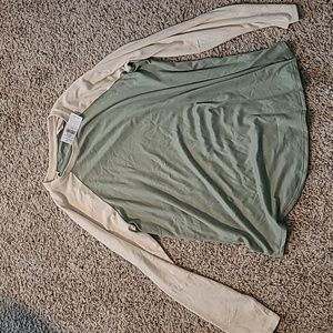 American Eagle shirt size Large